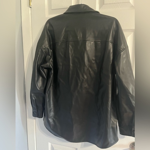 Fake letter jacket - Picture 2 of 2